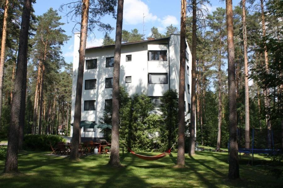 Отель Hotelli Mäntylinna Юлихярмя-44